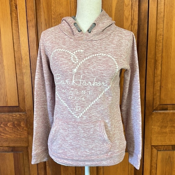 Vacationland Wear Graphic Hooded Sweatshirt Heathered Red w Kangaroo Pocket S - Picture 2 of 13